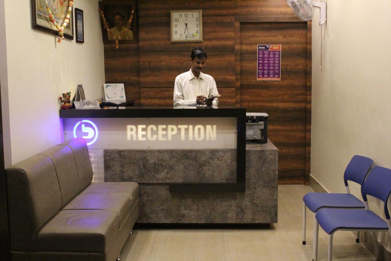 Hotel Priya Бхубанешвара Экстерьер фото